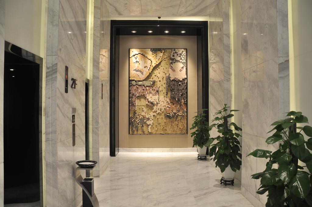 M Hotel Chengdu Luaran gambar