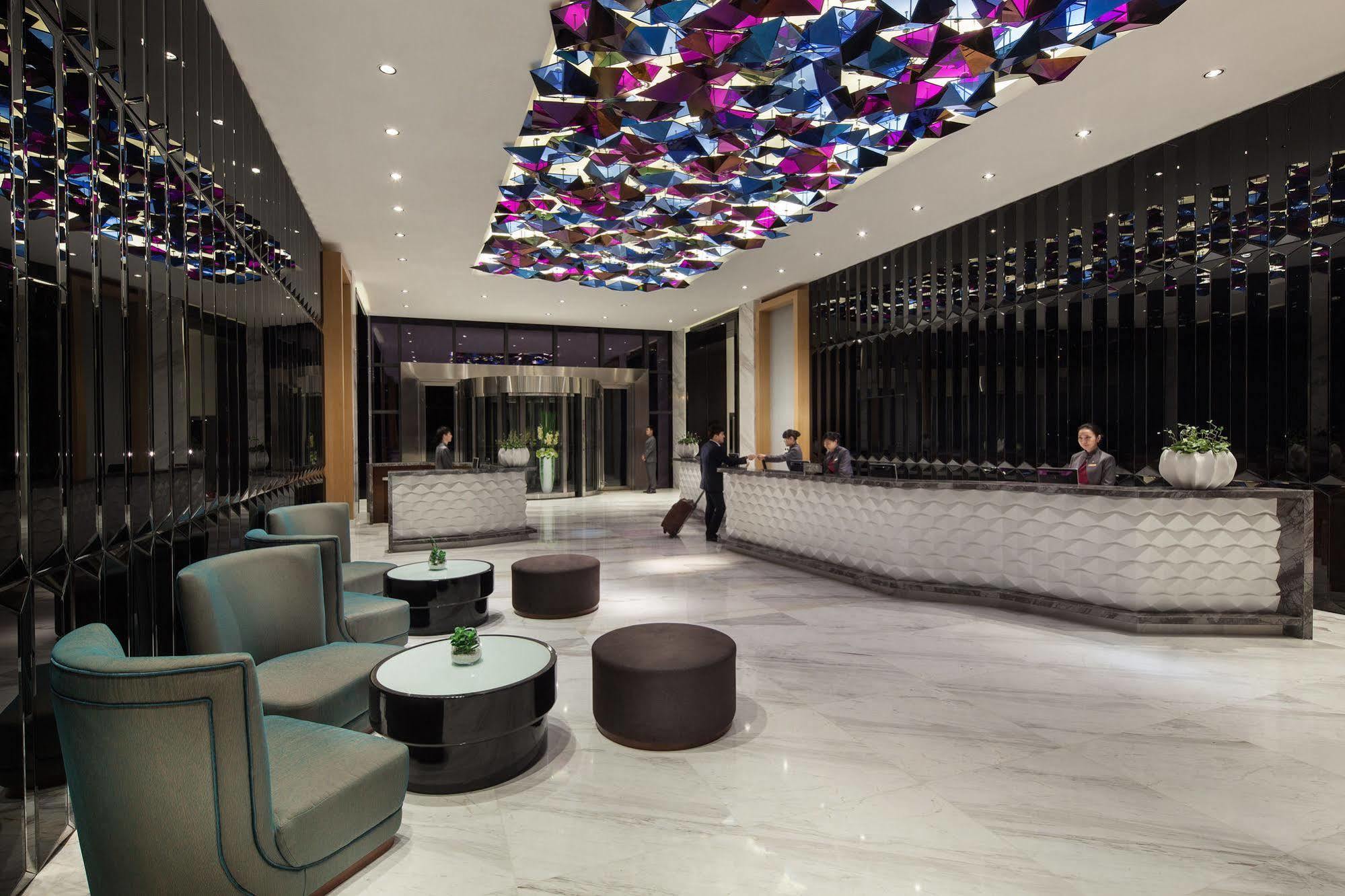 M Hotel Chengdu Luaran gambar